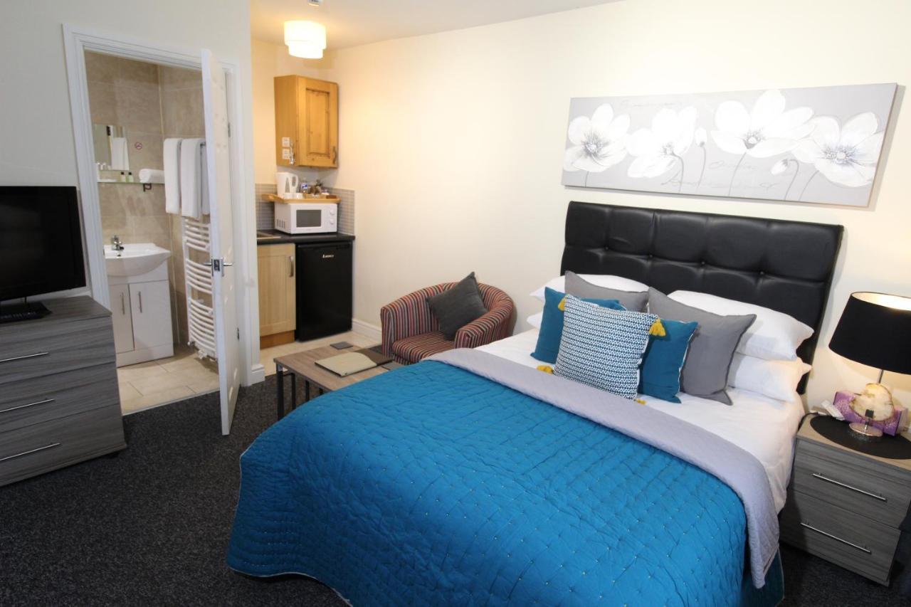 Aparthotel Holcombe House Wolverhampton Exterior foto