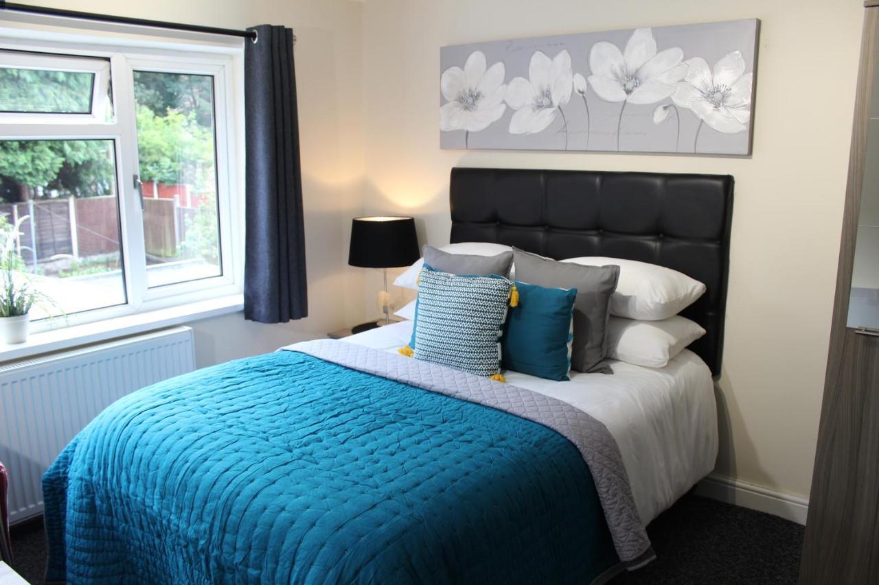 Aparthotel Holcombe House Wolverhampton Exterior foto